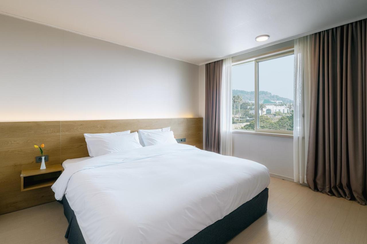 Bloom Hotel Jeju Exterior foto